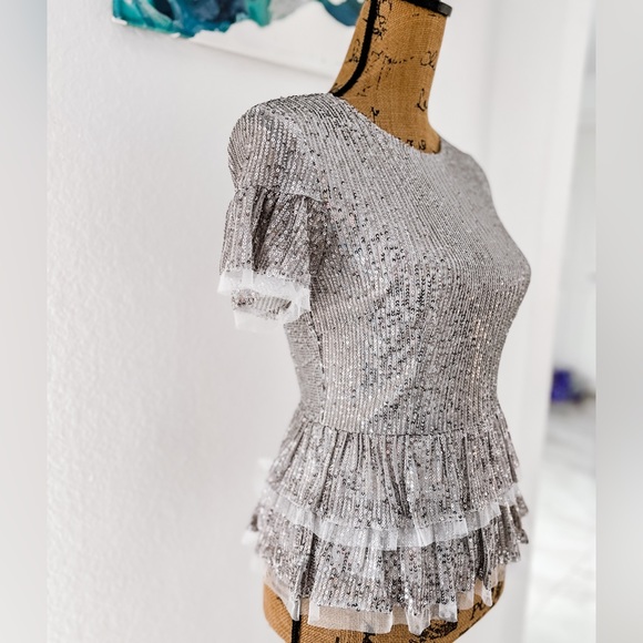 Pink Lily peplum sequin top - Picture 3 of 4